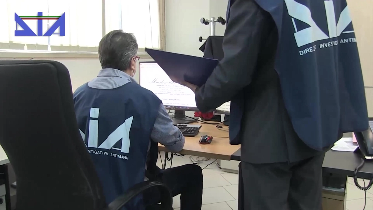 Operazione della Direzione investigativa antimafia di Salerno
