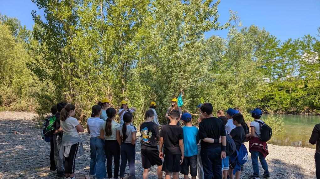 Il Serchio per amico: 140 bambini sul fiume con l’Autorità di Bacino Il Serchio per amico: 140 bambini sul fiume con l’Autorità di Bacino