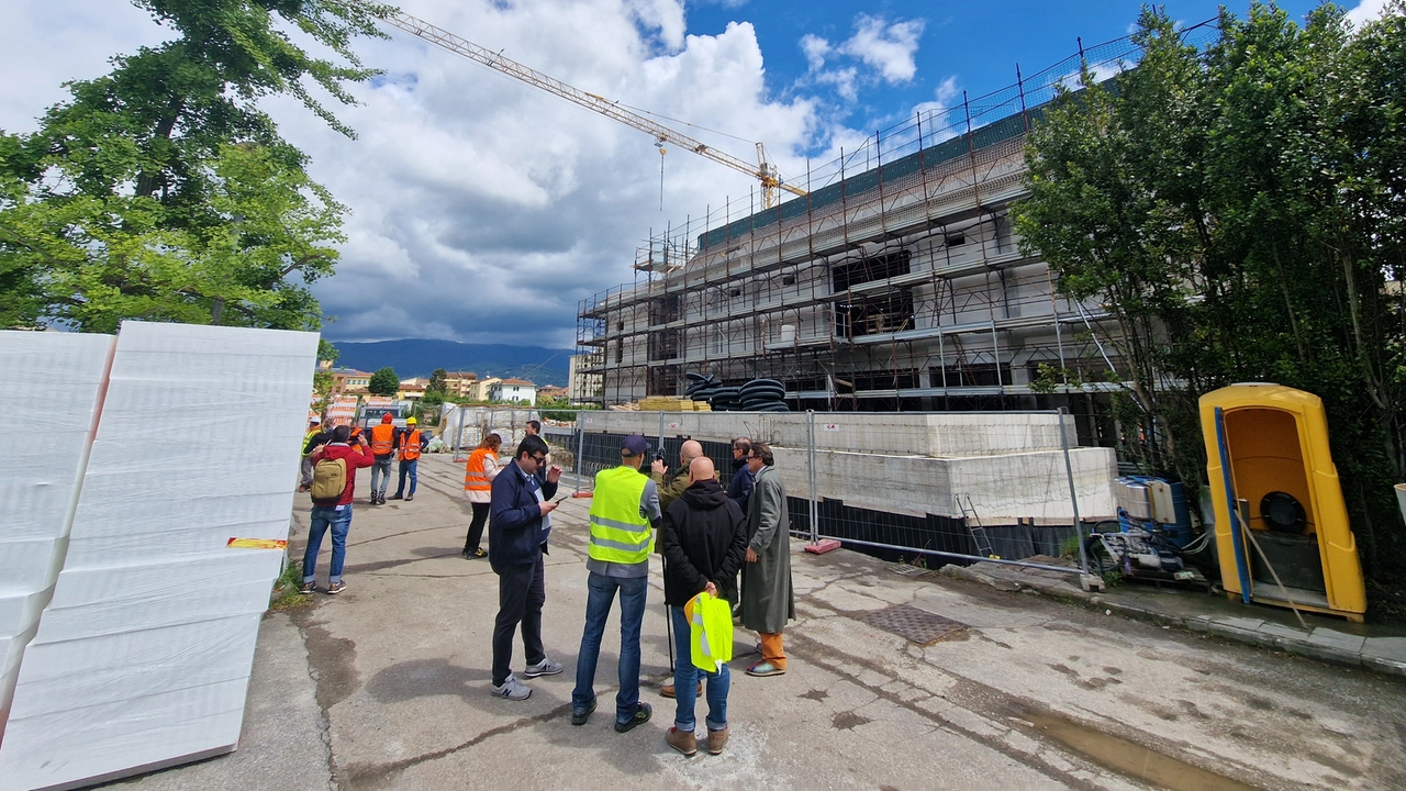 Il cantiere della piscina Silvano Fedi Il cantiere della piscina Silvano Fedi