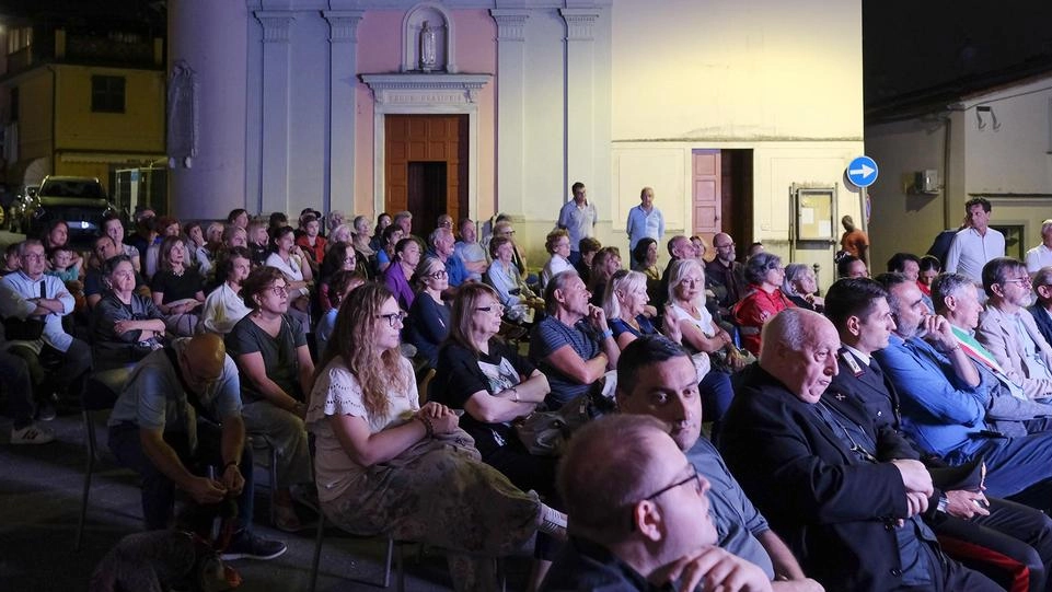 Festa per il taglio del nastro del progetto finanziato con 300mila euro. Valettini: "Qui polo industriale e centro storico di valore"