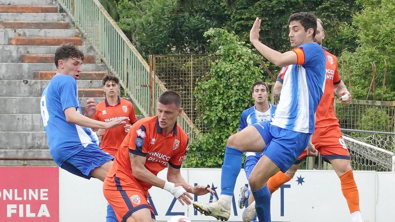 Serie D: Slittamento delle partite per il caso Zenith Prato