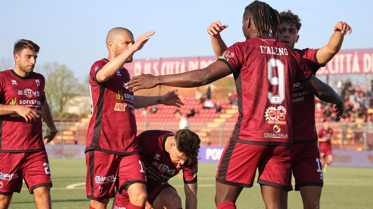 Pontedera domina Lucchese 4-1: analisi oltre i numeri