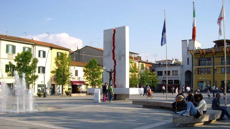 Piazza Risorgimento sarà uno dei luoghi di riferimento del Settembre Quarratino: tantissimi gli eventi in programma in un appuntamento che ogni anno coinvolge l’intera. comunità locale Piazza Risorgimento sarà uno dei luoghi di riferimento del Settembre Quarratino: tantissimi gli eventi in programma in un appuntamento che ogni anno coinvolge l’intera. comunità locale