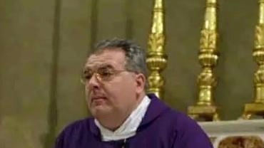L’ex sacerdote Gianluca Morini, detto ’Don Euro’, è ora in carcere a La Spezia L’ex sacerdote Gianluca Morini, detto ’Don Euro’, è ora in carcere a La Spezia