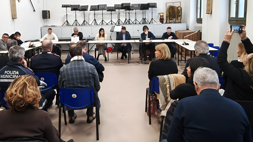 Lunedì alle 21,15 nella sala David Sassoli di Palomar a San Giovanni Lunedì alle 21,15 nella sala David Sassoli di Palomar a San Giovanni