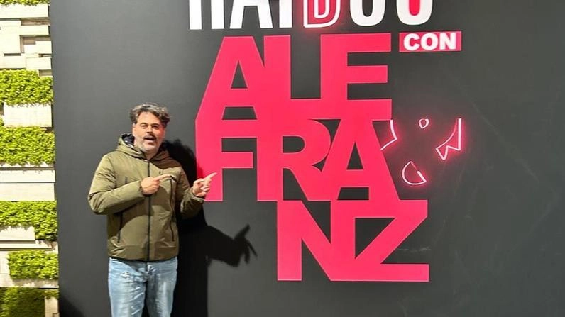 Matteo Cesca torna in prima serata ospite di Ale e Franz a RaiDuo Matteo Cesca torna in prima serata ospite di Ale e Franz a RaiDuo