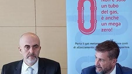 Roberto Rappuoli presidente di Centria e Nicola Ciolini ad di Estra Roberto Rappuoli presidente di Centria e Nicola Ciolini ad di Estra
