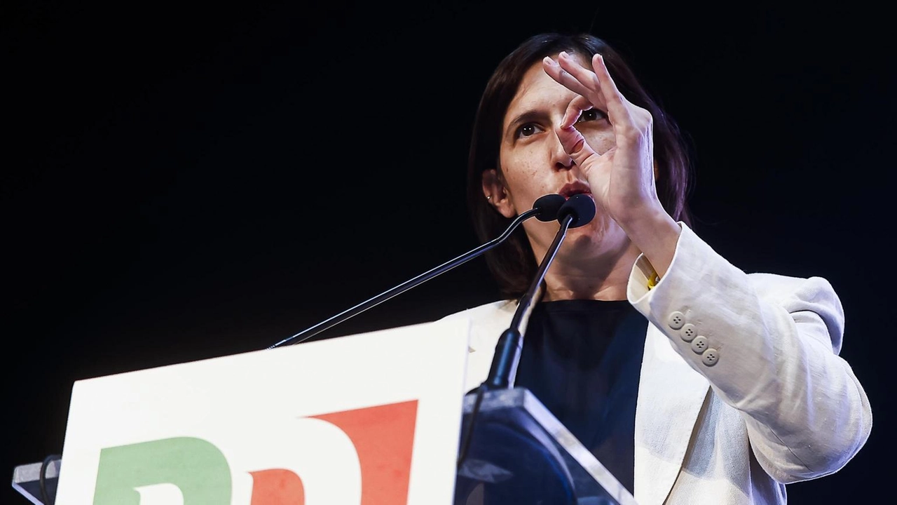 'Spieghi cosa farà per evitare conseguenze drammatiche dei dazi' 'Spieghi cosa farà per evitare conseguenze drammatiche dei dazi'