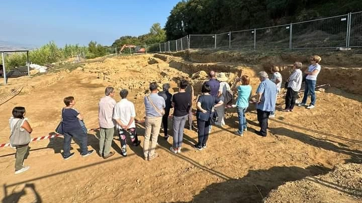 Gli archeologi tornano alla necropoli dei tumuli delle Colombaie. Evento speciale per gli studiosi .