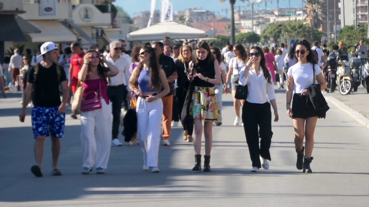 Weekend da tutto esaurito in Versilia per il ponte del 2 giugno Weekend da tutto esaurito in Versilia per il ponte del 2 giugno