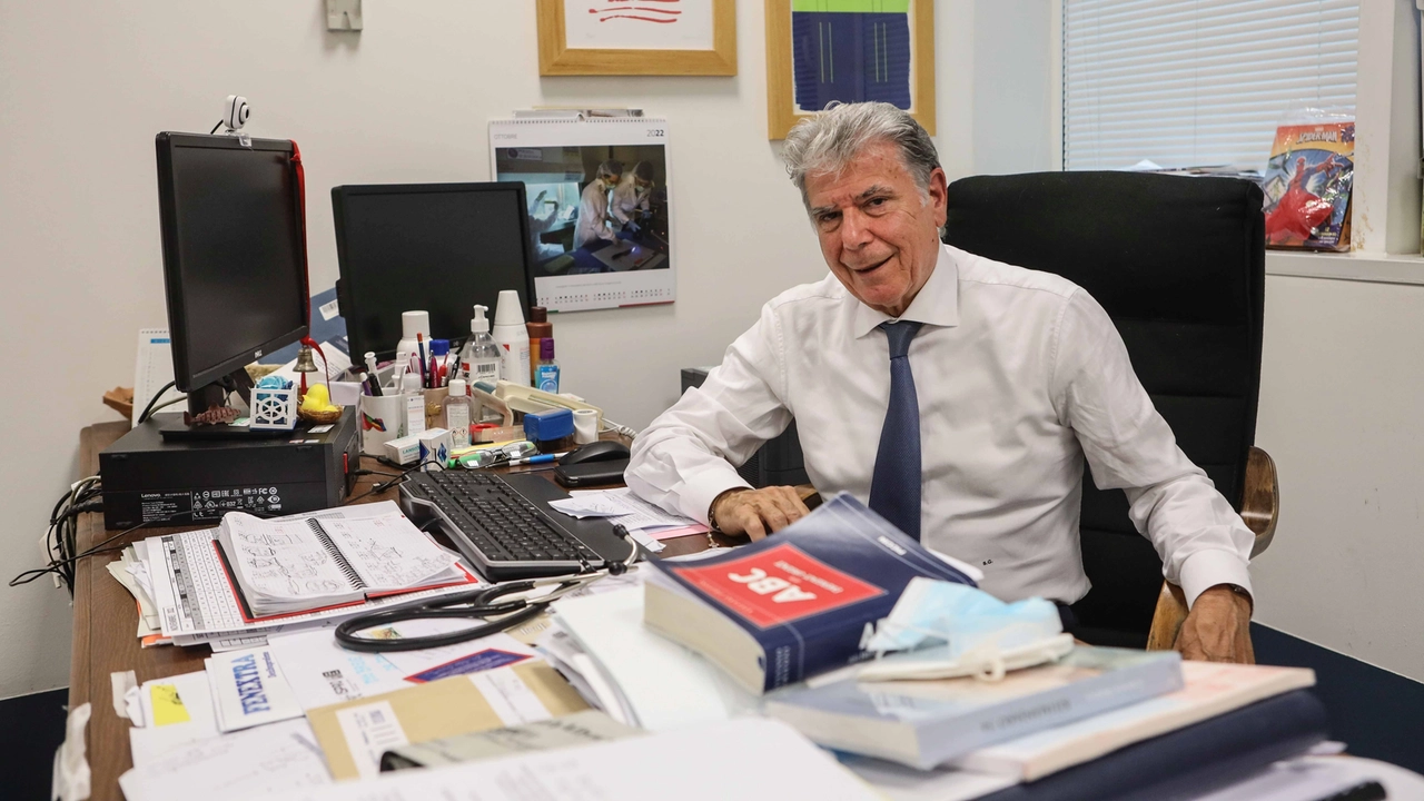 Stefano Grifoni, per anni direttore del pronto soccorso di Careggi, oggi alla guida del Governo clinico regionale Stefano Grifoni, per anni direttore del pronto soccorso di Careggi, oggi alla guida del Governo clinico regionale
