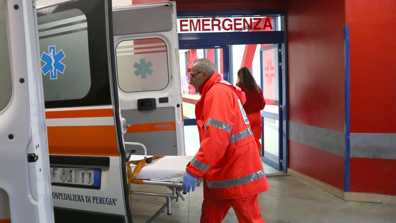 Un bimbo è stato portato prima a Perugia e poi al Meyer di Firenze. L'altro è arrivato all'ospedale di Foligno (foto di repertorio) Un bimbo è stato portato prima a Perugia e poi al Meyer di Firenze. L'altro è arrivato all'ospedale di Foligno (foto di repertorio)
