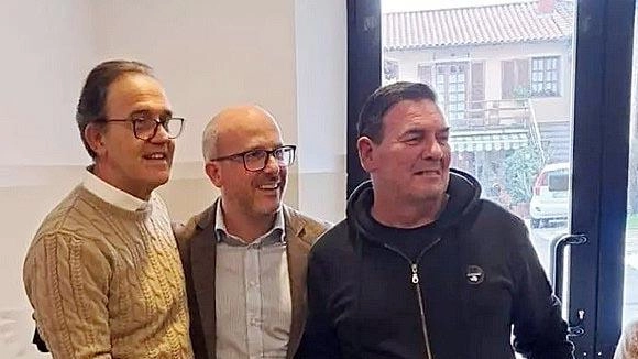 Massimo Togneri con Pietro Frati e Riccardo Giannoni al congresso di Coreglia che lo ha visto eletto coordinatore comunale Massimo Togneri con Pietro Frati e Riccardo Giannoni al congresso di Coreglia che lo ha visto eletto coordinatore comunale