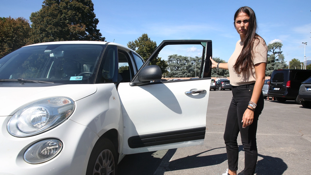 Spaccate notturne e vetri infranti sull’asfalto. Risvegli sempre più amari per gli automobilisti fiorentini Spaccate notturne e vetri infranti sull’asfalto. Risvegli sempre più amari per gli automobilisti fiorentini
