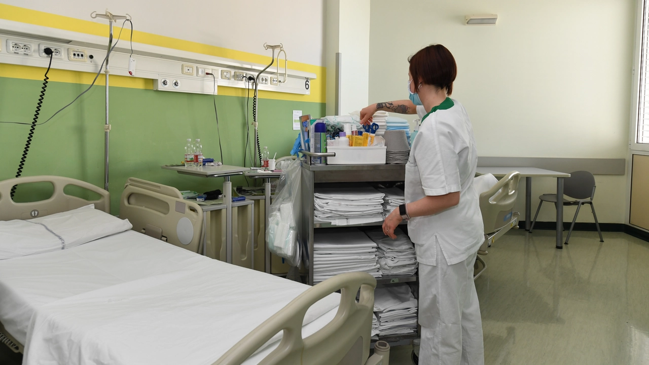 Le elevate temperature hanno causato un guasto ai server dell’Asl 5: bloccata l’attività sanitaria degli ospedali di Spezia, Sarzana e Levanto (foto d’archivio) Le elevate temperature hanno causato un guasto ai server dell’Asl 5: bloccata l’attività sanitaria degli ospedali di Spezia, Sarzana e Levanto (foto d’archivio)