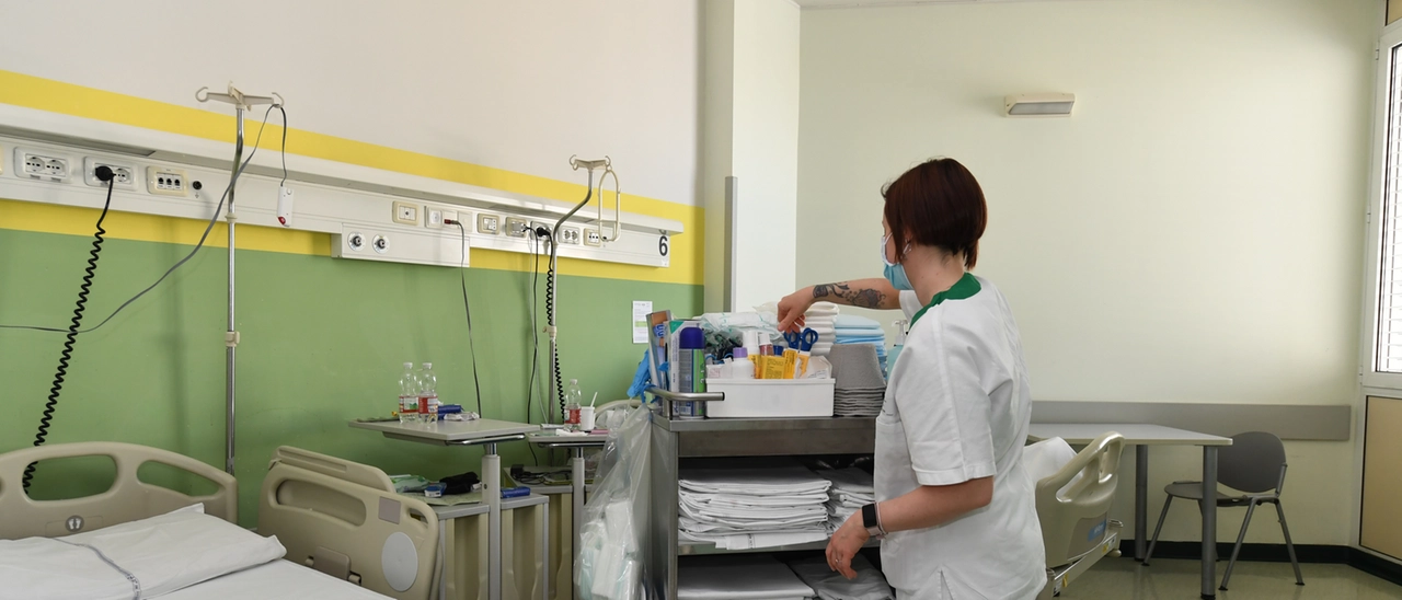 Il caldo manda in tilt il server. Ospedali bloccati, saltano ricoveri e terapie: “Il caos”