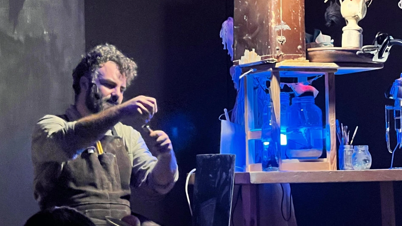 Il teatro di San Sisto lancia il nuovo progetto artistico che coinvolge tutta la comunità. Spazio alle rassegne per le giovani generazioni Il teatro di San Sisto lancia il nuovo progetto artistico che coinvolge tutta la comunità. Spazio alle rassegne per le giovani generazioni