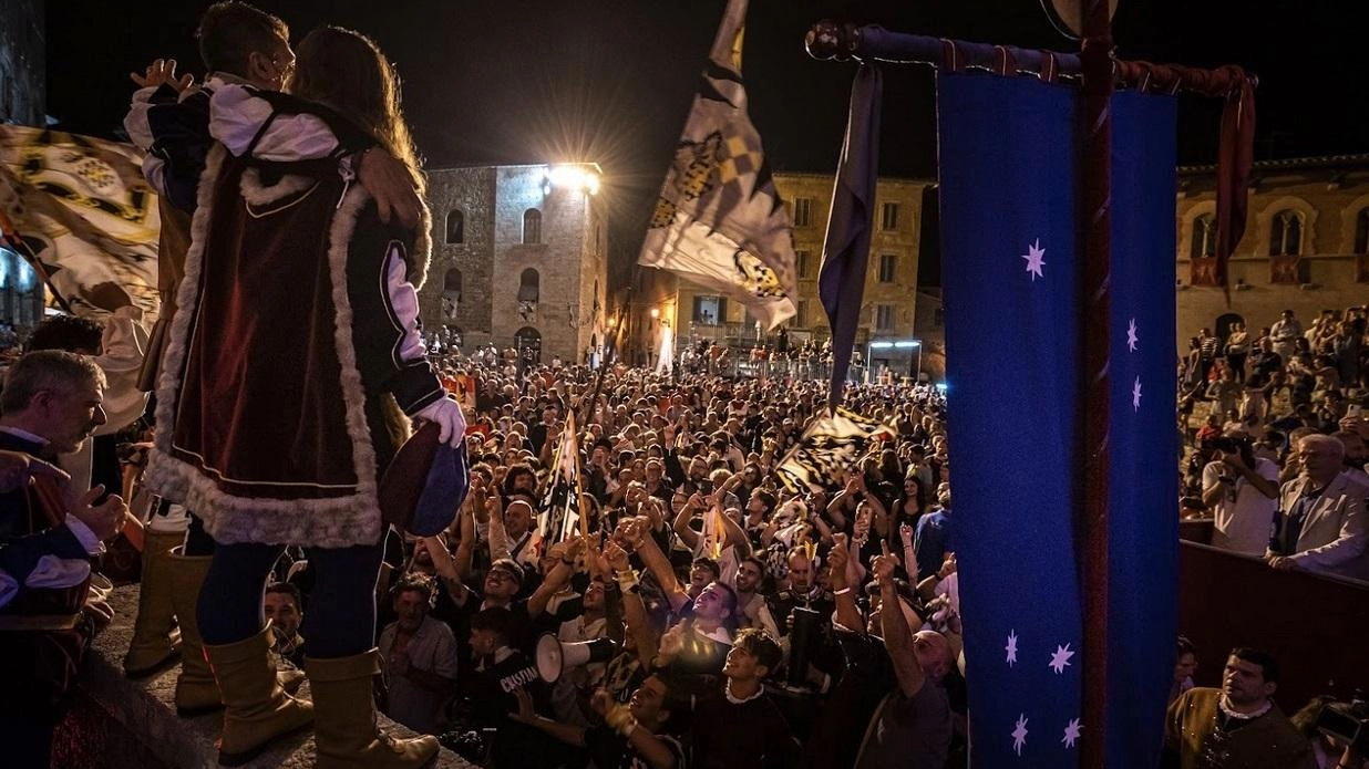 Domani sera a Massa Marittima ci sarà l’atteso appuntamento con i balestrieri per l’edizione numero 129 del Balestro del Girifalco Domani sera a Massa Marittima ci sarà l’atteso appuntamento con i balestrieri per l’edizione numero 129 del Balestro del Girifalco