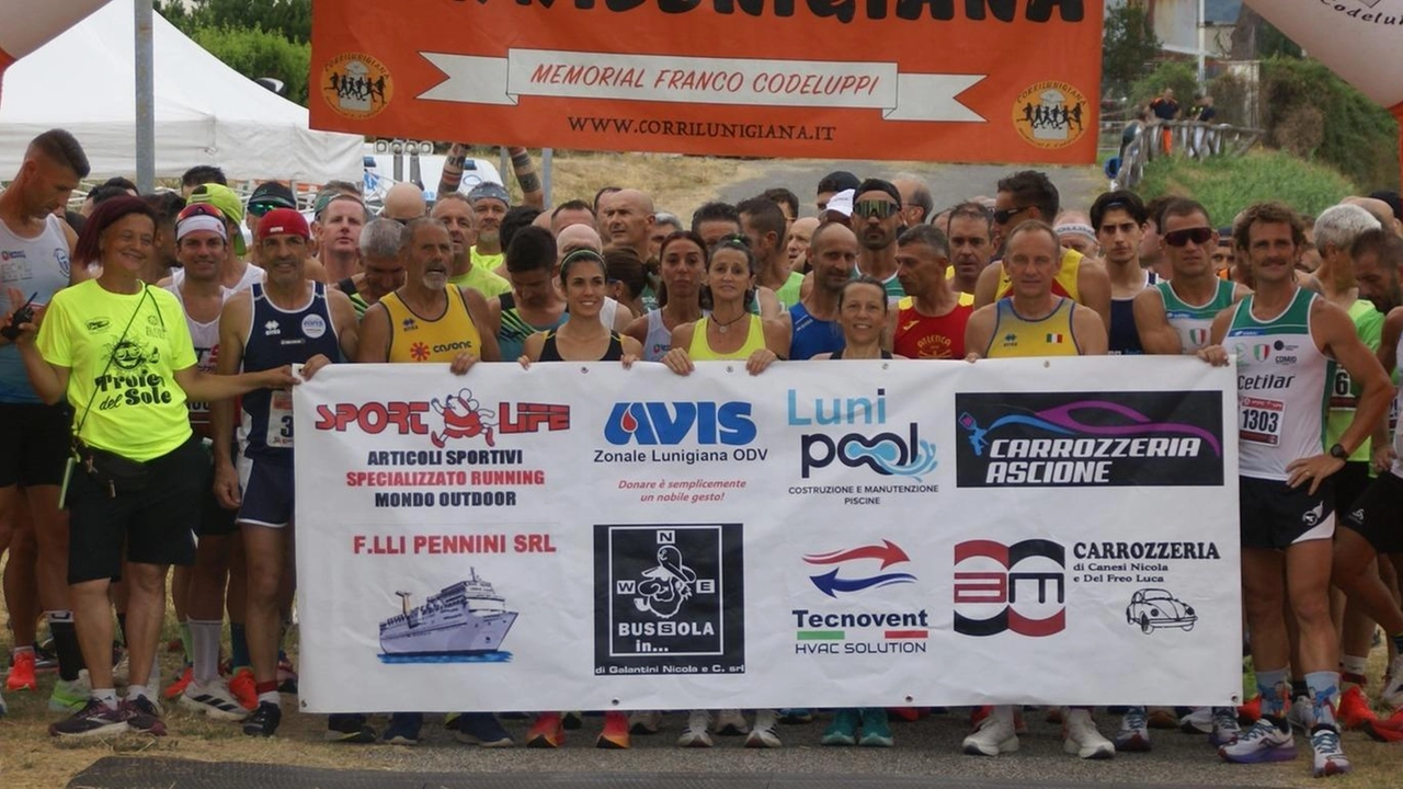 La partenza di Esordienti A e Ragazzi. In alto quella dei Master La partenza di Esordienti A e Ragazzi. In alto quella dei Master