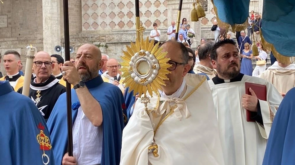 La processione nel centro storico La processione nel centro storico
