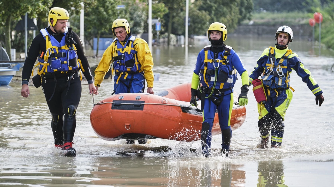 Oggi simulazioni su scenari post-alluvione, post-sisma e ricerche persone nei comuni di Pontedera, Bientina e Santa Maria a Monte Oggi simulazioni su scenari post-alluvione, post-sisma e ricerche persone nei comuni di Pontedera, Bientina e Santa Maria a Monte