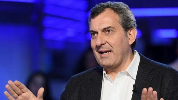 Mario Calabresi esplora il significato del tempo e delle scelte nel suo nuovo libro 'Il tempo del bosco'. Mario Calabresi esplora il significato del tempo e delle scelte nel suo nuovo libro 'Il tempo del bosco'.
