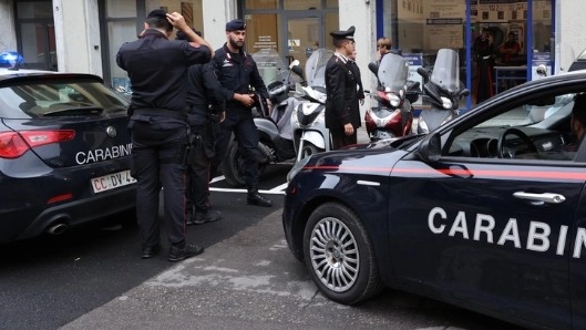 Sono intervenuti i carabinieri: 20enne in manette dopo furto