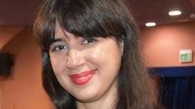 Che significano i luoghi che scegliamo di abitare? Ma, soprattutto, che significano i luoghi che decidiamo di lasciare? Mina ha... Che significano i luoghi che scegliamo di abitare? Ma, soprattutto, che significano i luoghi che decidiamo di lasciare? Mina ha...