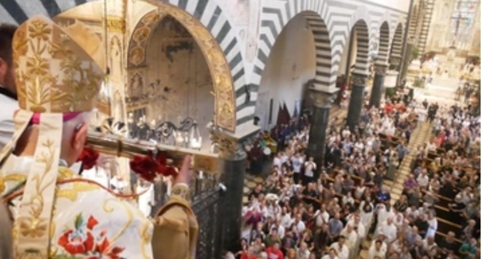 Prato, il 15 agosto torna l’ostensione della Sacra Cintola in Cattedrale Prato, il 15 agosto torna l’ostensione della Sacra Cintola in Cattedrale