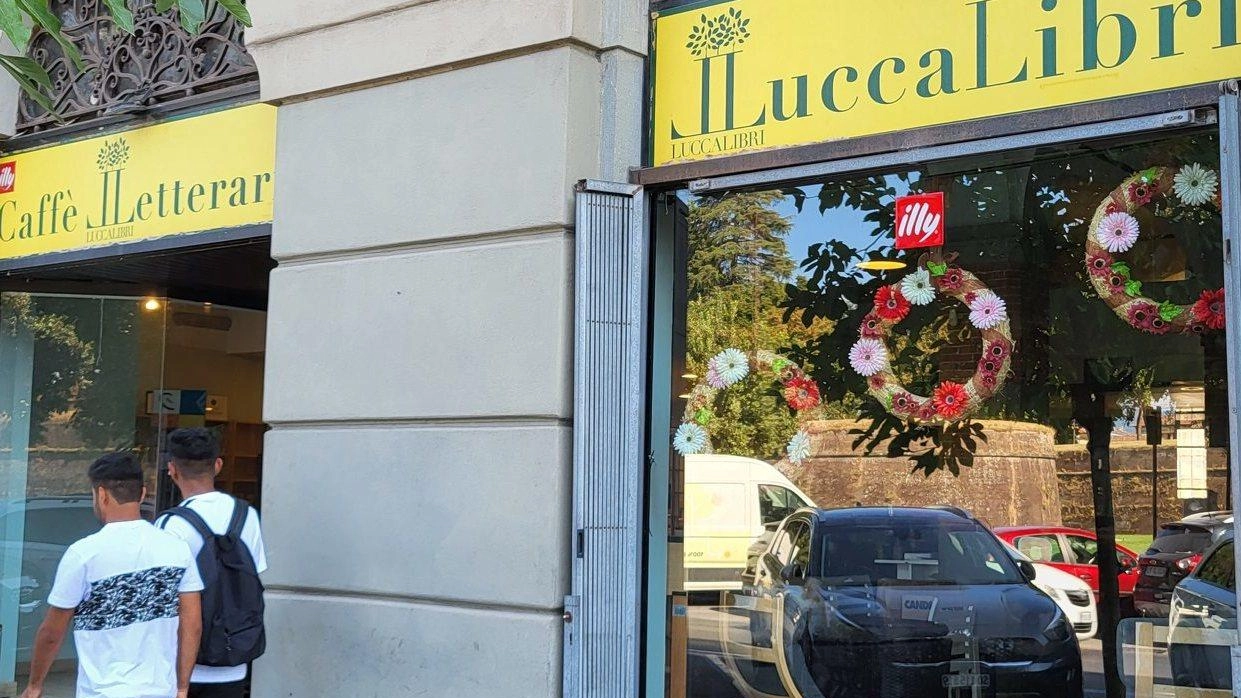 Chiusa la libreria. di Ciancarella Chiusa la libreria. di Ciancarella