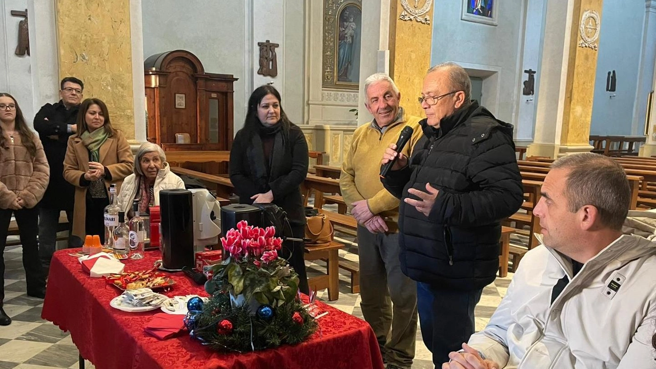 Il momento finale con Giovanni Impastato e Carla Cocilova che hanno servito il caffè Il momento finale con Giovanni Impastato e Carla Cocilova che hanno servito il caffè