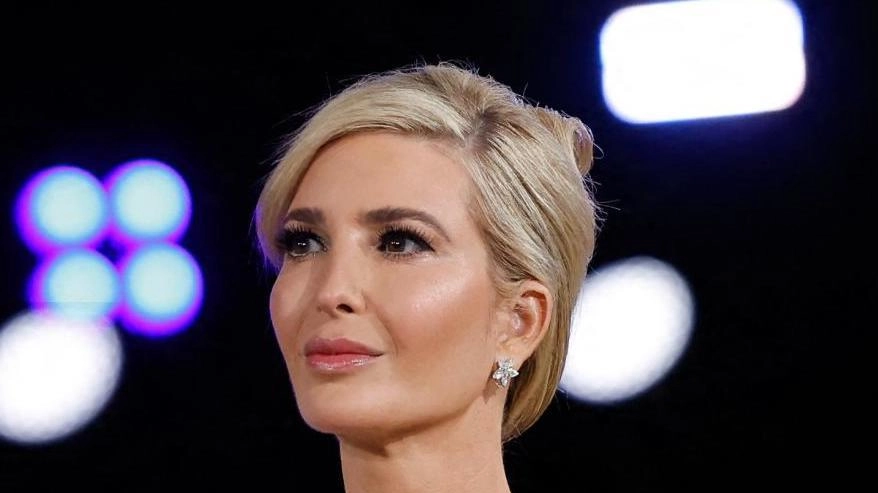 Ivanka Trump è tornata in Toscana? Sì, secondo quanto pubblicato da Montalcinonews, assolutamente no, secondo quanto detto dalla direzione di... Ivanka Trump è tornata in Toscana? Sì, secondo quanto pubblicato da Montalcinonews, assolutamente no, secondo quanto detto dalla direzione di...