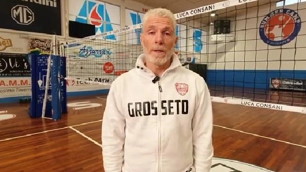 Pallavolo Grosseto cede 3-1 a Roma 7 Volley in gara 1 dei playout B2, complicando la permanenza in categoria. Pallavolo Grosseto cede 3-1 a Roma 7 Volley in gara 1 dei playout B2, complicando la permanenza in categoria.