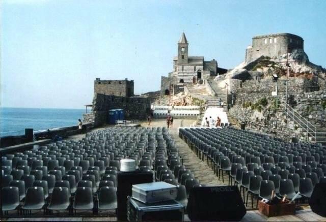 Il tempo delle arene estive, la mappa delle proiezioni da Porto Venere a Sarzana Il tempo delle arene estive, la mappa delle proiezioni da Porto Venere a Sarzana
