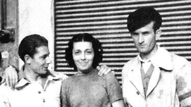 Sono Assunta Del Freo, Francesca Rola, Maria Moriconi, Mercede Menconi e Laura Stanghellini, unica a sfilare il 25 aprile accanto ai capi partigiani. Un progetto di Regione, Rete degli Istituti storici, Upi e Università di Firenze. .
