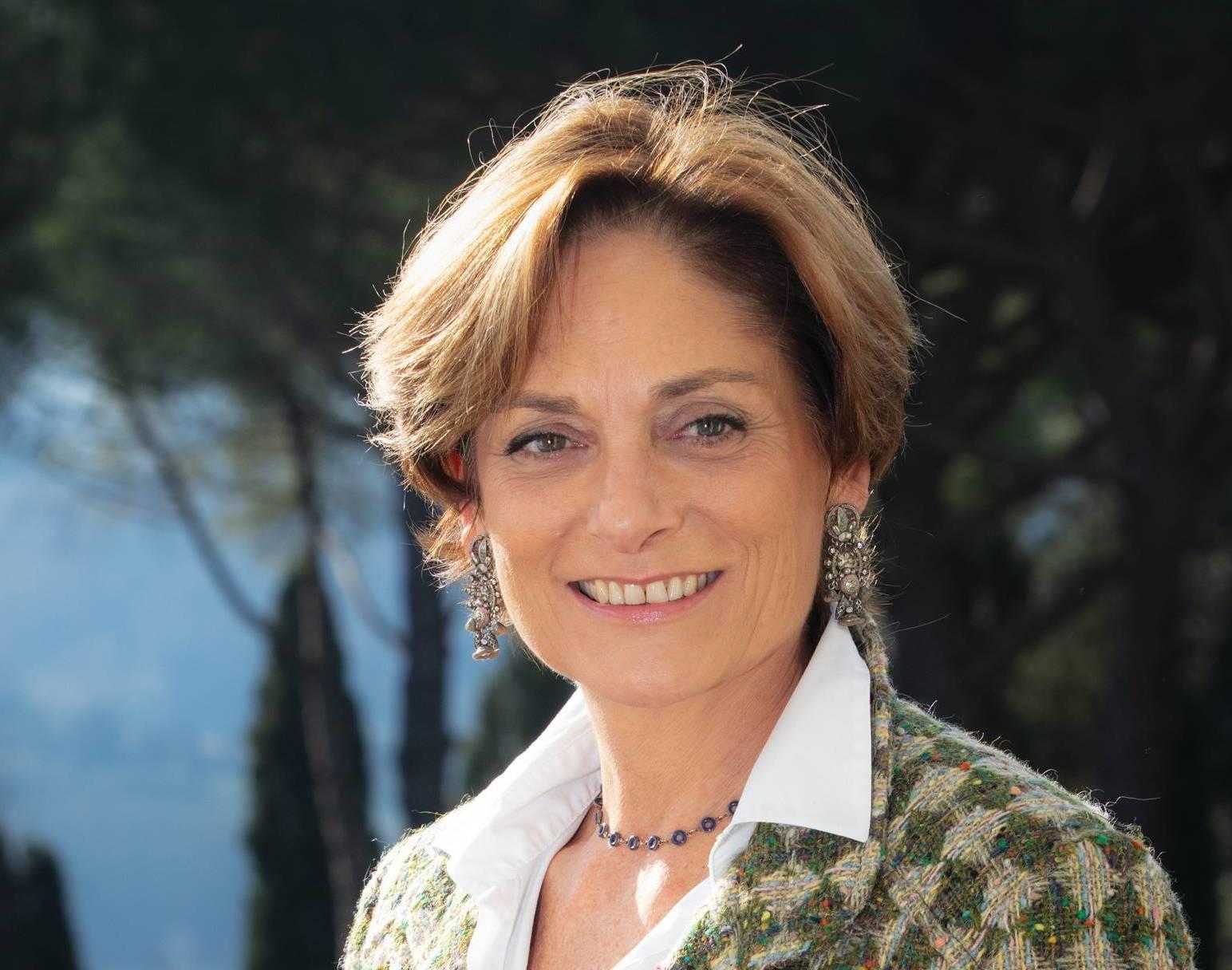 https://www.lanazione.it/image-service/view/acePublic/alias/contentid/YjZmMGY5MGMtN2FlNi00/0/tredici-etichette-per-ogni-gusto.jpeg