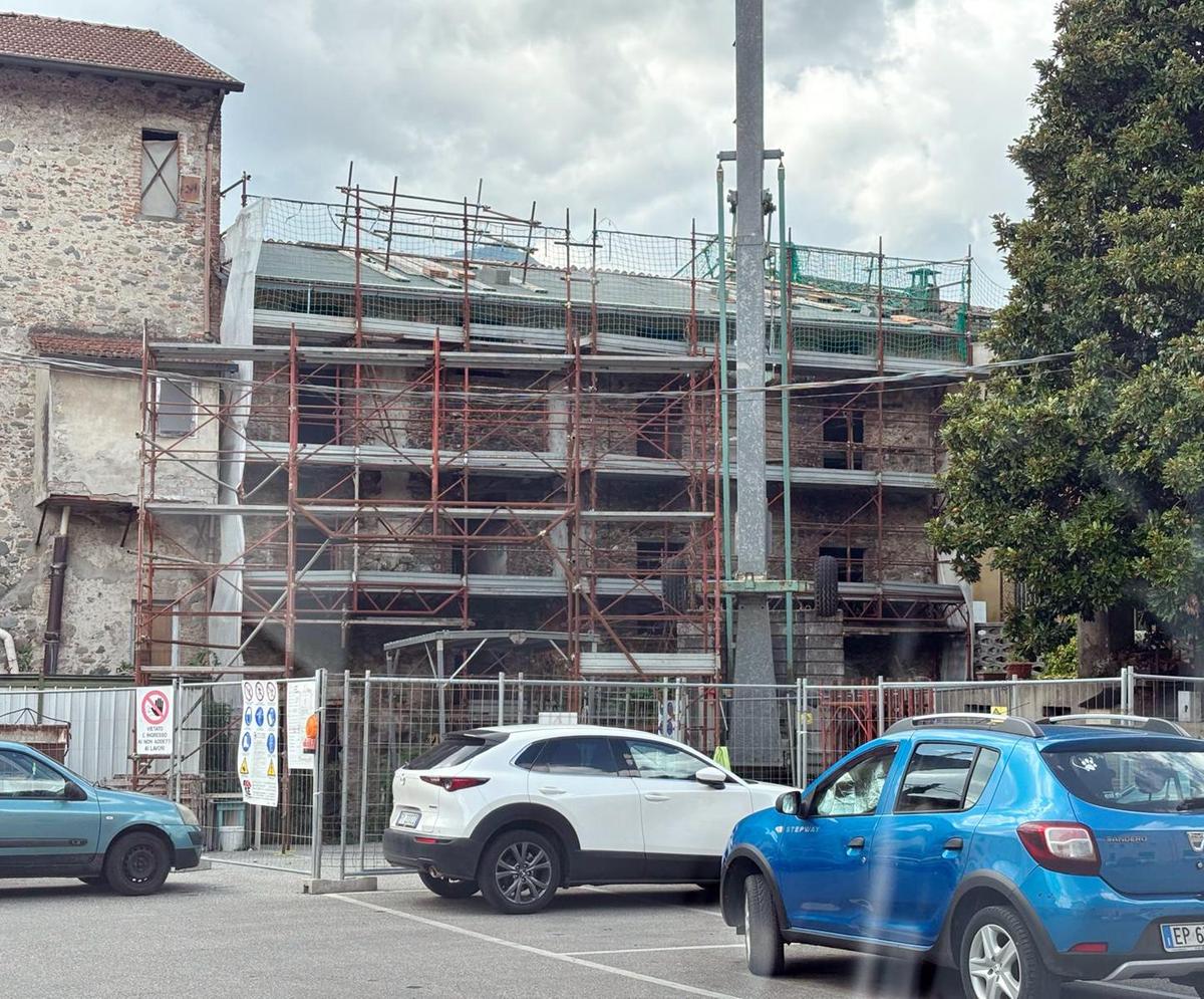 https://www.lanazione.it/image-service/view/acePublic/alias/contentid/Yjc0NzMyNTYtOTUyMC00/0/ex-rudere-di-ponte-allania-nuovo-via-libera-ai-lavori-dopo-lo-stop-al-cantiere.jpeg?f=1.91:1&w=1200