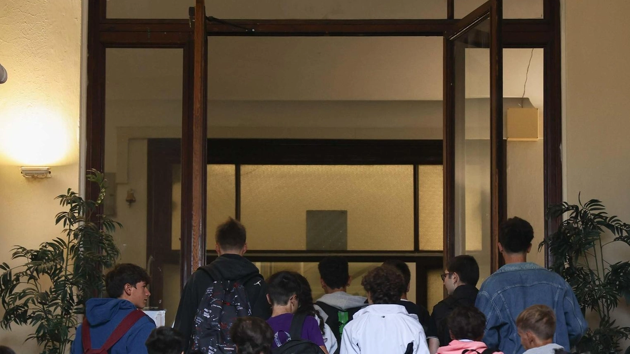 Come ogni anno ’Eduscopio’ confronta oltre ottomila realtà scolastiche. Obiettivo: capire quali sono le più performanti in tema di occupazione. . Come ogni anno ’Eduscopio’ confronta oltre ottomila realtà scolastiche. Obiettivo: capire quali sono le più performanti in tema di occupazione. .