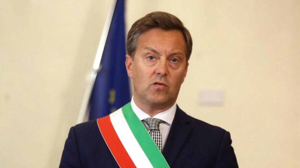 TREVI "Siamo francamente meravigliati dal clamore che sta assumendo la vicenda e ci vediamo costretti a replicare respingendo fortemente... TREVI "Siamo francamente meravigliati dal clamore che sta assumendo la vicenda e ci vediamo costretti a replicare respingendo fortemente...