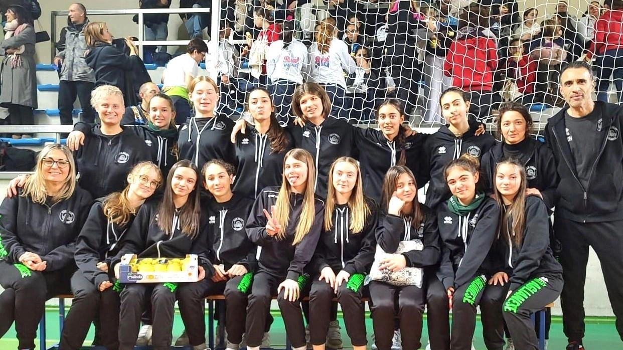 La formazione Under 16 del Volley Aglianese La formazione Under 16 del Volley Aglianese
