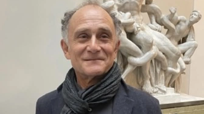 Il professore svedese mette in guardia sull’uso un po’ disinibito da parte dei mezzi di trasporto a due e quattro ruote (foto Alcide) Il professore svedese mette in guardia sull’uso un po’ disinibito da parte dei mezzi di trasporto a due e quattro ruote (foto Alcide)