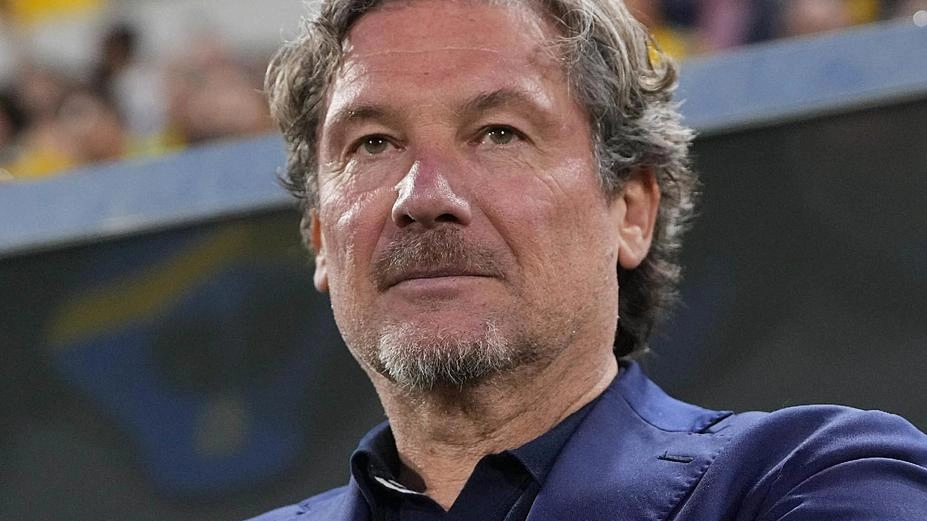 "La posta in palio è altissima, gli episodi saranno determinanti, dovremo essere bravi in entrambe le fasi". Così il tecnico... "La posta in palio è altissima, gli episodi saranno determinanti, dovremo essere bravi in entrambe le fasi". Così il tecnico...