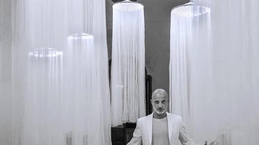 Roberto Latini il 24 luglio apre. nella chiesa del Crocifisso della frazione Tre Case il Festival ’Dante Cappelletti’ (Foto di Eliana Manca) Roberto Latini il 24 luglio apre. nella chiesa del Crocifisso della frazione Tre Case il Festival ’Dante Cappelletti’ (Foto di Eliana Manca)