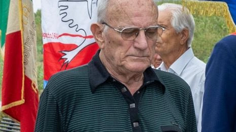 Remo Mazzei, sopravvissuto al massacro nazista nel Padule di Fucecchio nel 1944, oggi presiede il Comitato Martiri del Padule. Lancia un appello alla memoria: "Non dimenticate. Mai". Remo Mazzei, sopravvissuto al massacro nazista nel Padule di Fucecchio nel 1944, oggi presiede il Comitato Martiri del Padule. Lancia un appello alla memoria: "Non dimenticate. Mai".