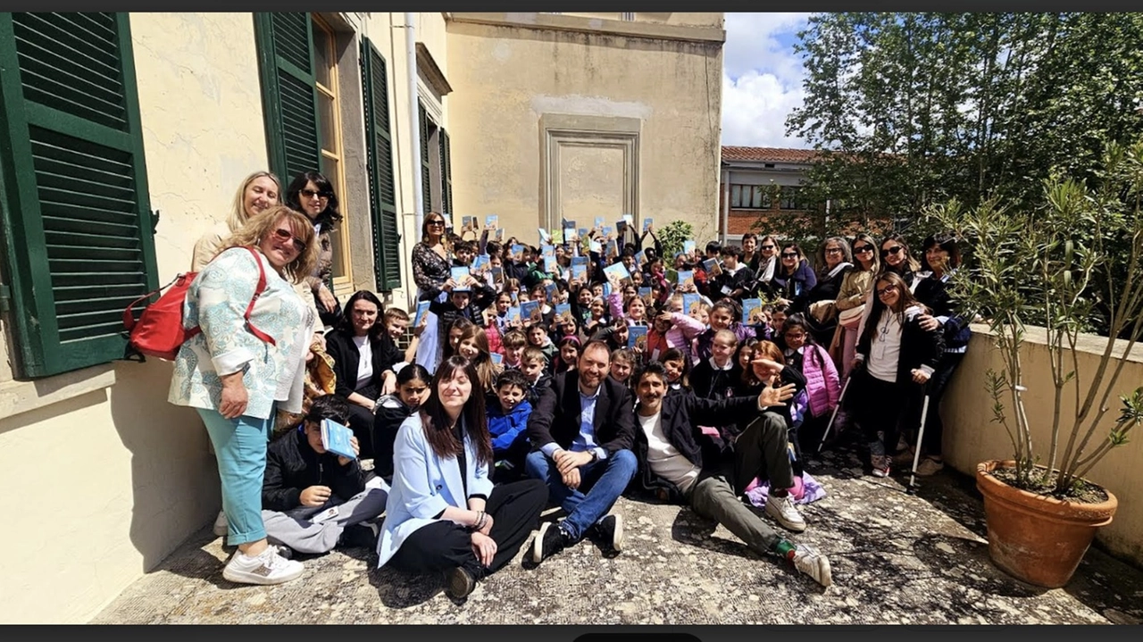 Gli studenti dopo l'incontro Gli studenti dopo l'incontro