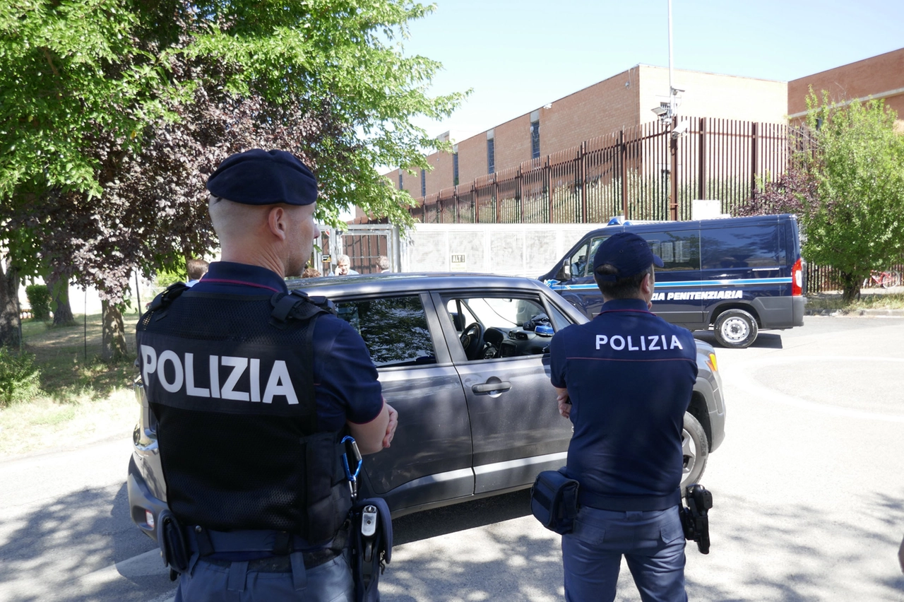 carcere perquisizione bis