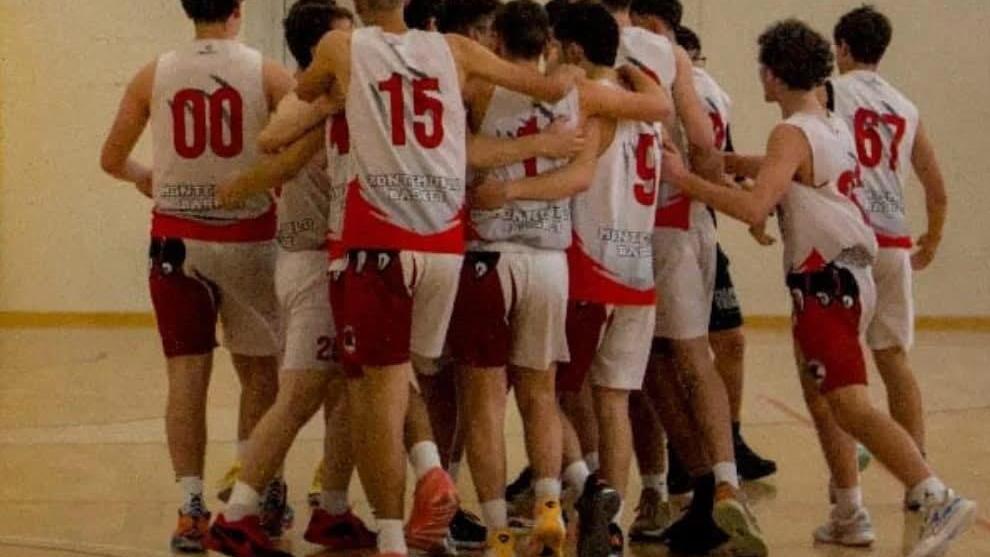 Lions Montemurlo Under 17 Bianca in finale regionale a Monsummano Terme Lions Montemurlo Under 17 Bianca in finale regionale a Monsummano Terme