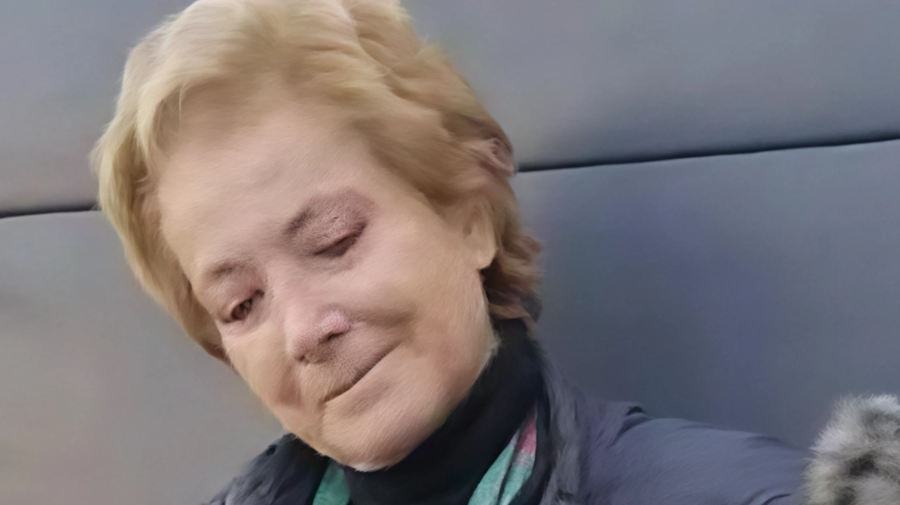 Il fenomeno riguarda quindi persone che hanno seri motivi a tenerli . Il fenomeno riguarda quindi persone che hanno seri motivi a tenerli .