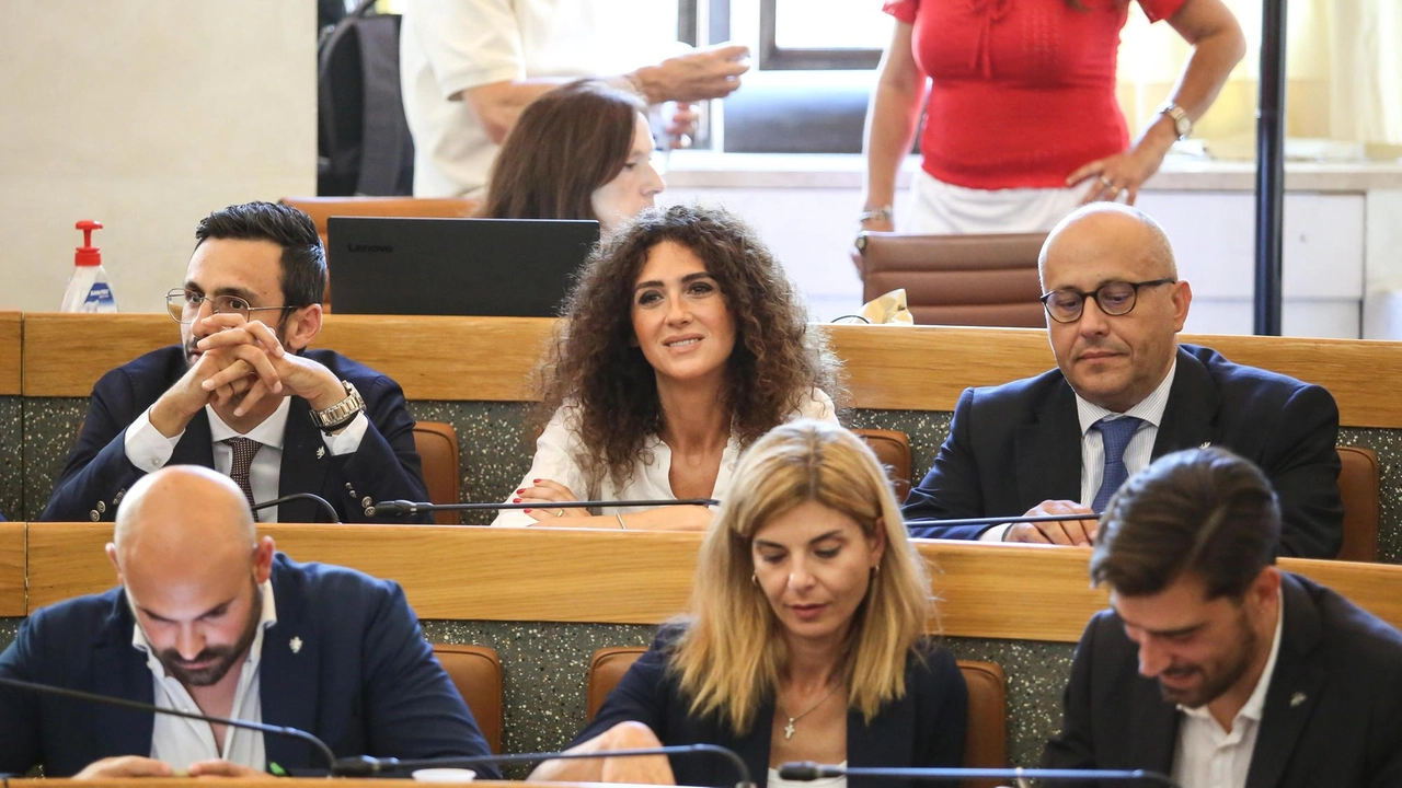 ratelli d’Italia punta di nuovo sulla sicurezza e denuncia «il gravissimo episodio nel giardino antistante la scuola primaria Fabretti» ratelli d’Italia punta di nuovo sulla sicurezza e denuncia «il gravissimo episodio nel giardino antistante la scuola primaria Fabretti»