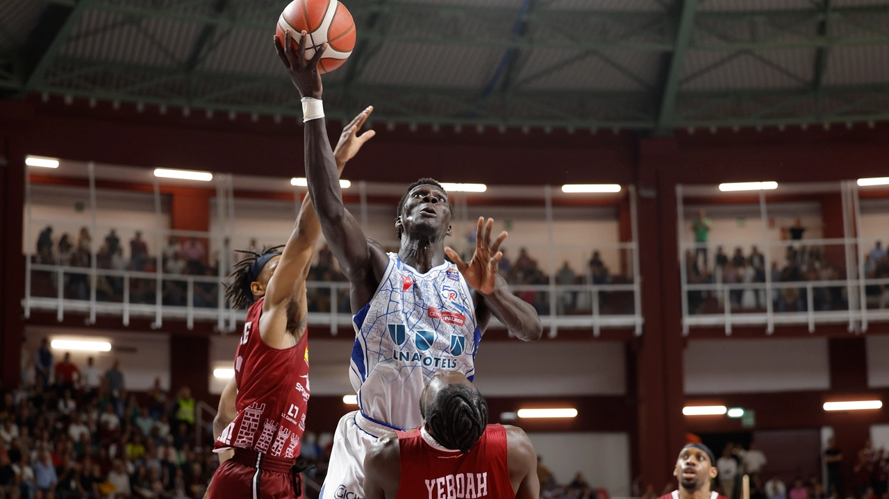 Trapani-Unahotels 102-88, secondo ko in Sicilia per la Pallacanestro Reggiana nei playoff